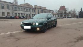 Jaguar X-Type