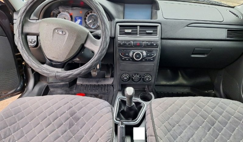 
								ВАЗ Lada Priora полный									