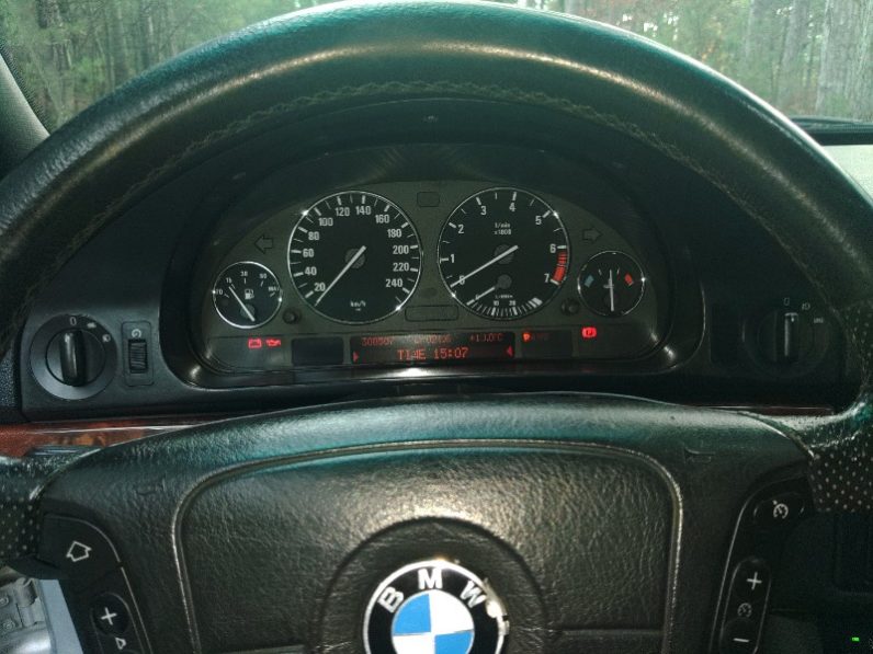 BMW 5
