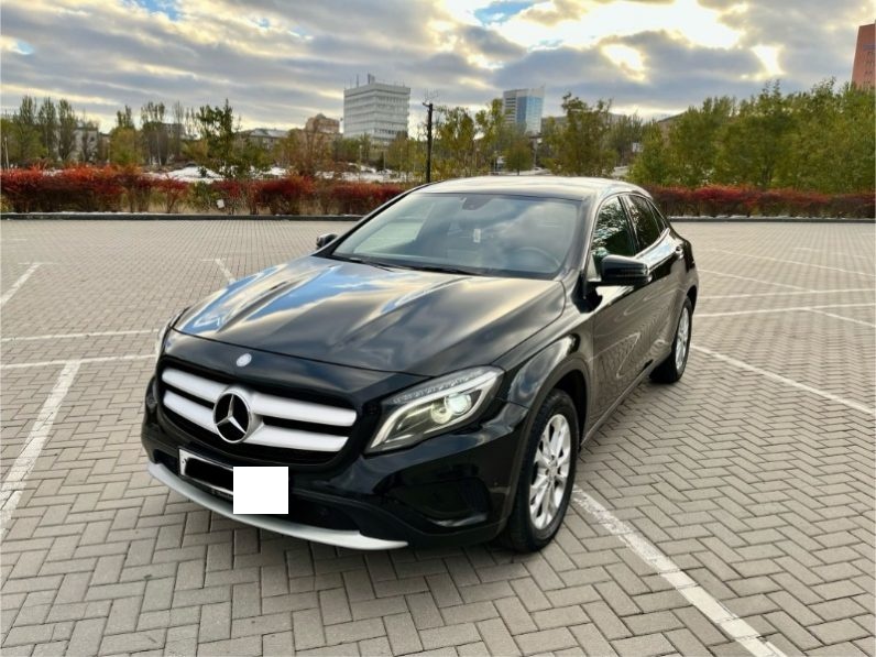 Mercedes-Benz GLA