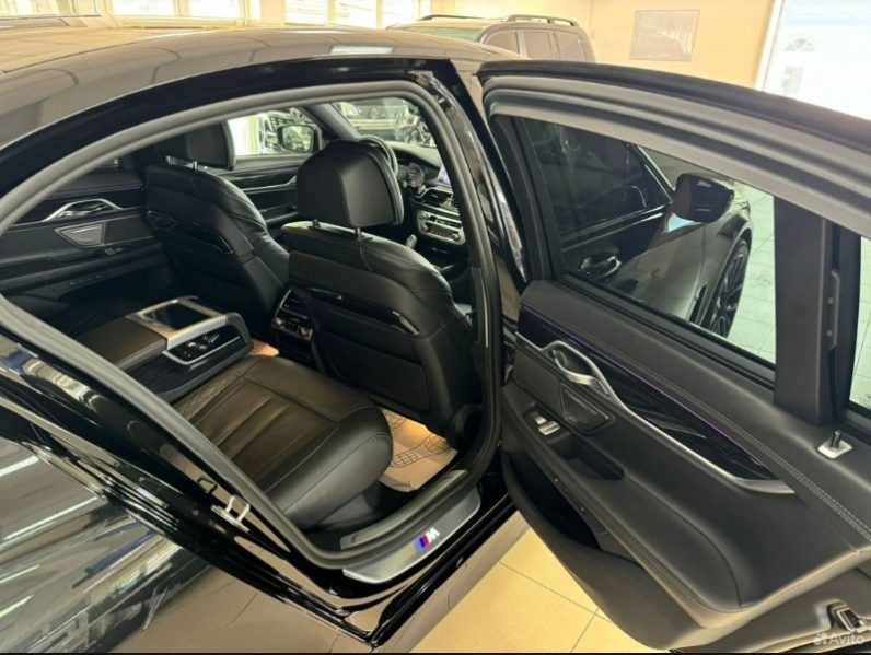 BMW 7