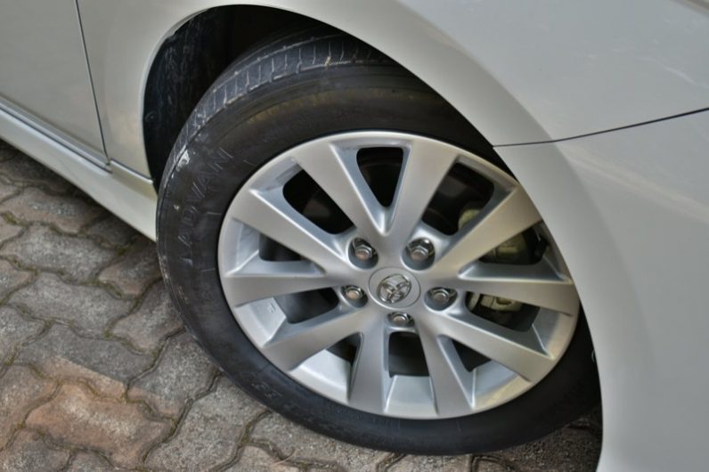 Toyota ISis