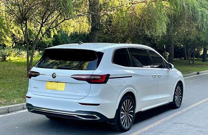 
								Volkswagen Viloran полный									