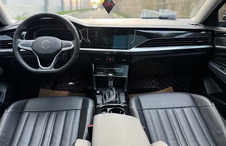 
								Volkswagen Passat полный									