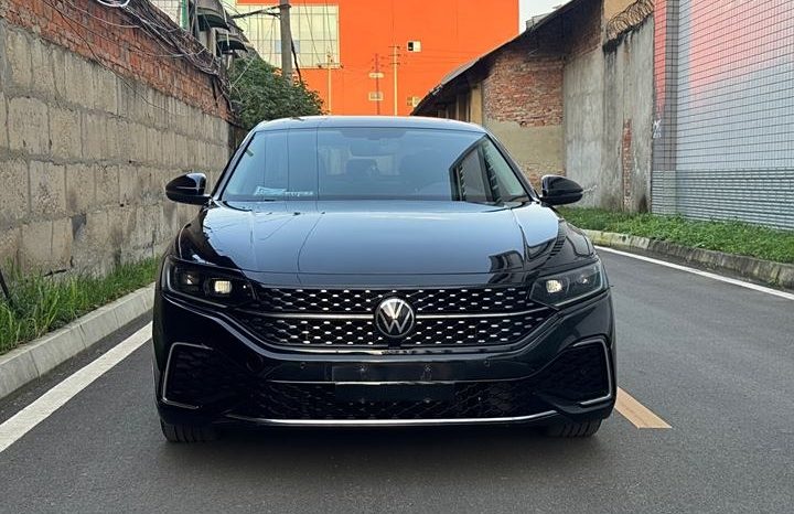 
								Volkswagen Passat полный									
