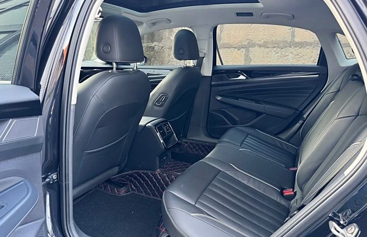 
								Volkswagen Passat полный									