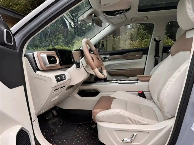 Geely Icon
