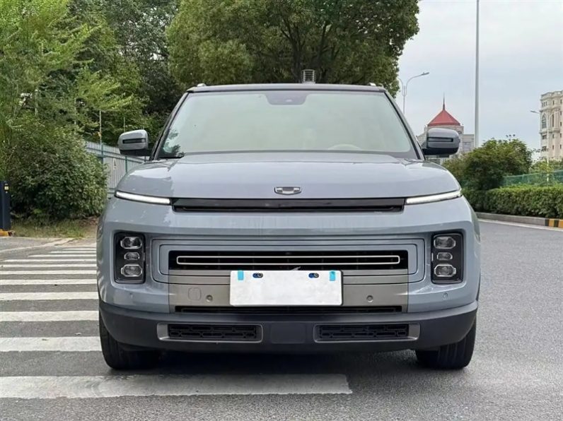 Geely Icon