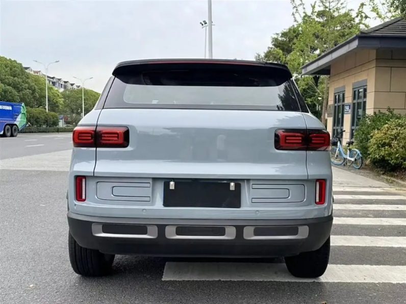 Geely Icon
