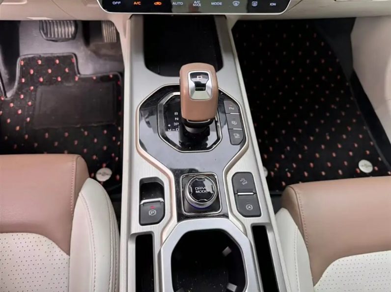 Geely Icon