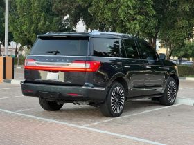 Lincoln Navigator