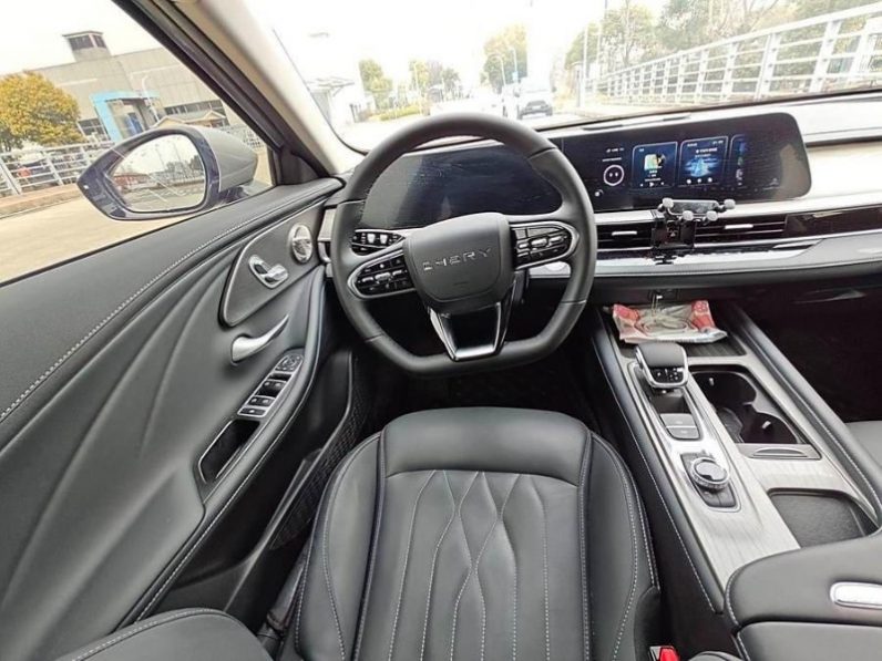 CHERY Arrizo 8