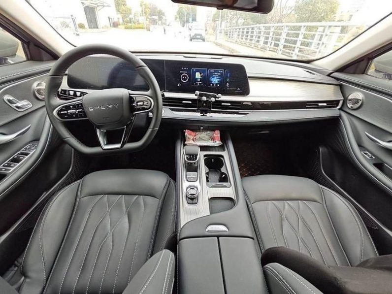 CHERY Arrizo 8