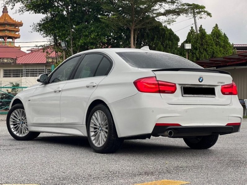 BMW 3