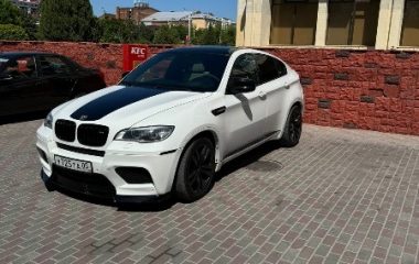 BMW X6 M