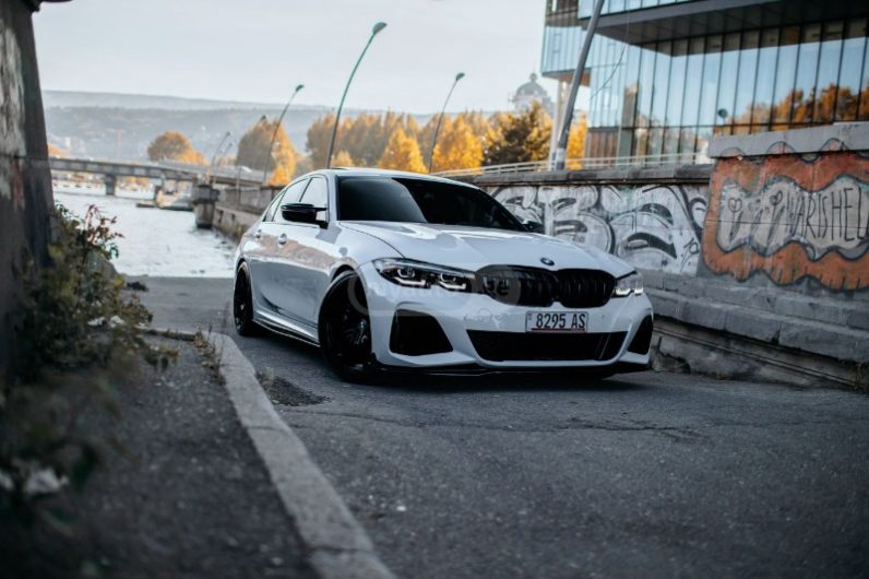 BMW 3