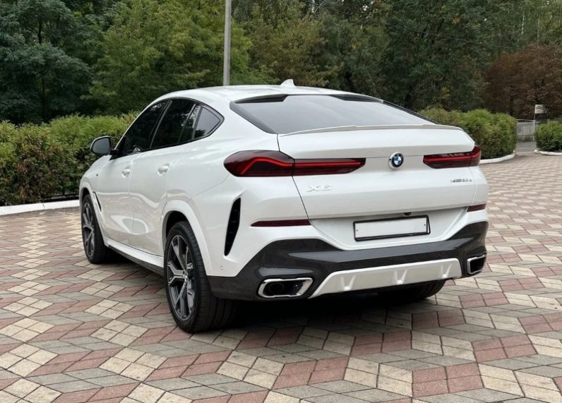 BMW X6