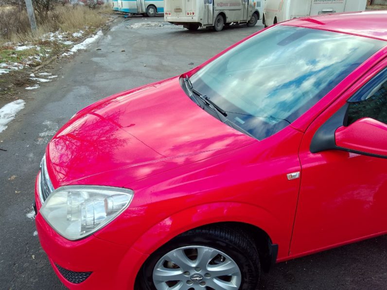 Opel Astra H