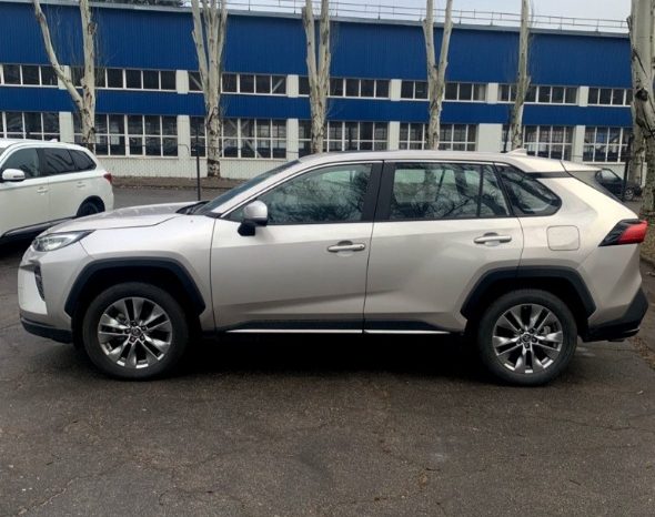 
								Toyota RAV4 полный									