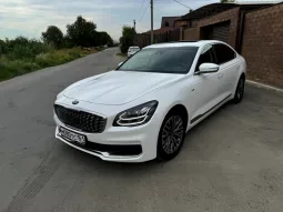 Kia K900