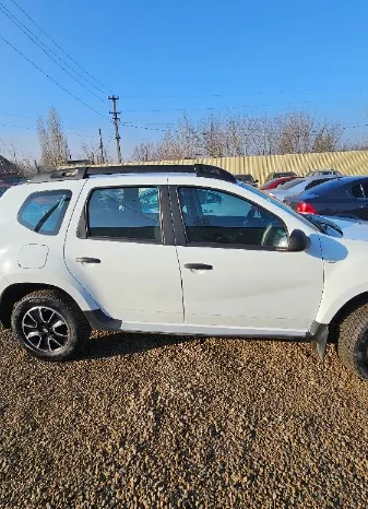 
								Renault Duster полный									