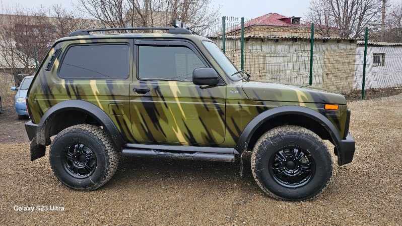 
								ВАЗ Lada Niva полный									