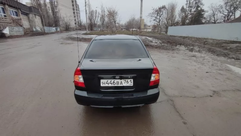 Hyundai Accent