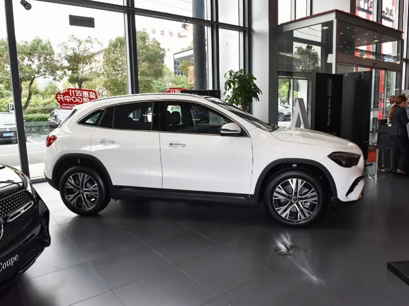 Mercedes-Benz GLA