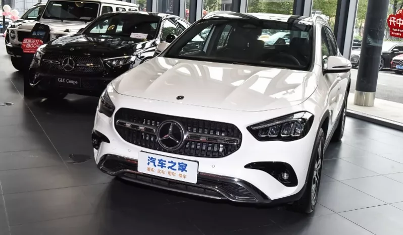 
								Mercedes-Benz GLA полный									