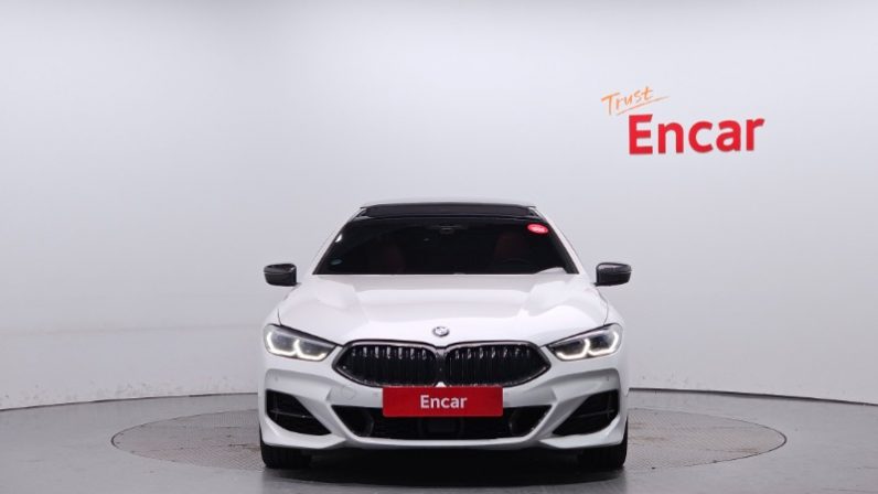 BMW 8
