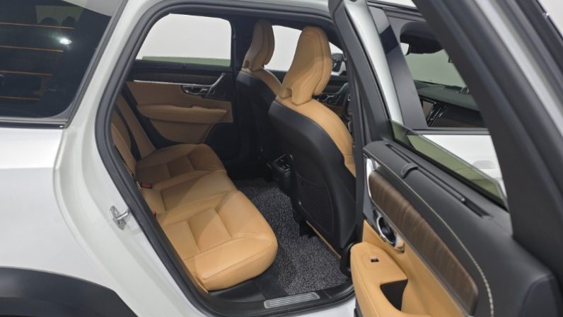VOLVO V90 Cross Country