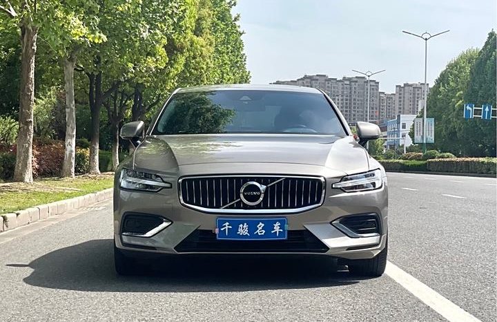 
								VOLVO S60 полный									