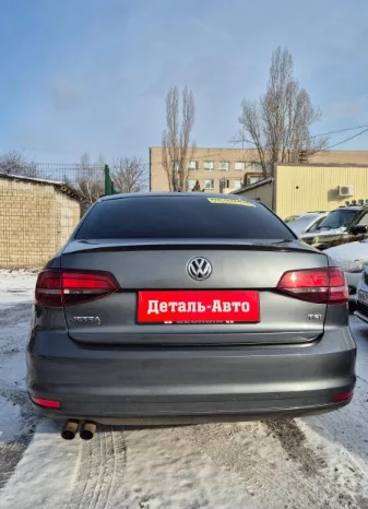 
								Volkswagen Jetta полный									