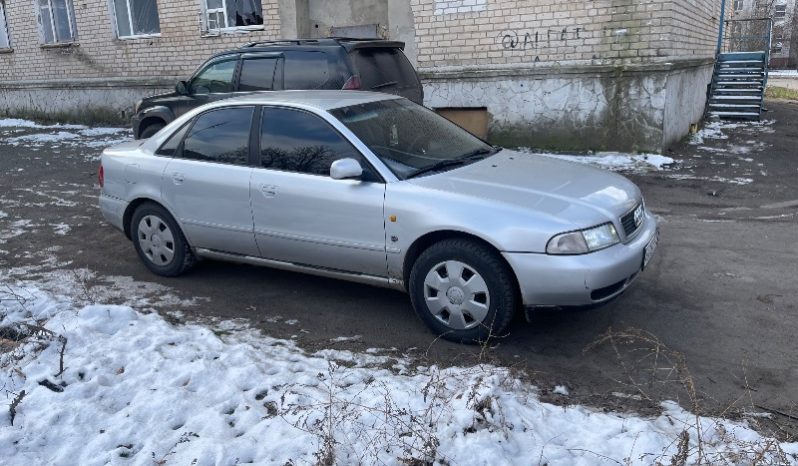 
								Audi A4 полный									