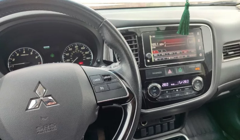 
								Mitsubishi Outlander полный									