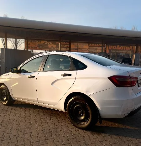 
								ВАЗ Lada Vesta полный									