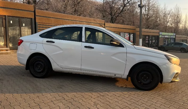 
								ВАЗ Lada Vesta полный									