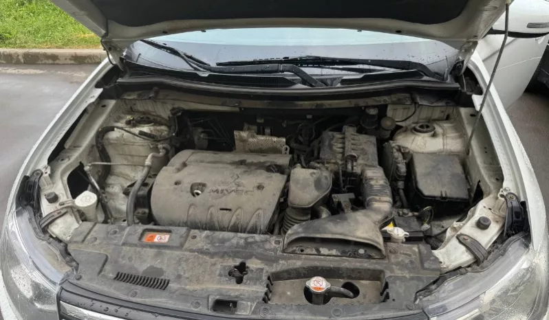 
								Mitsubishi Outlander полный									