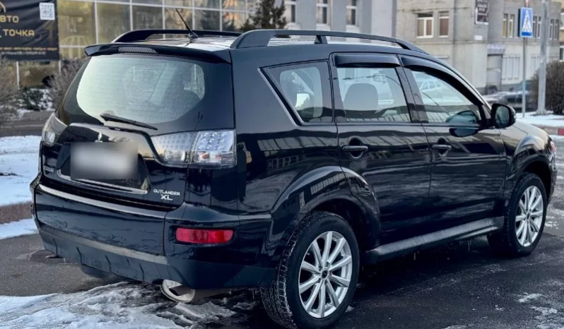 
								Mitsubishi Outlander полный									