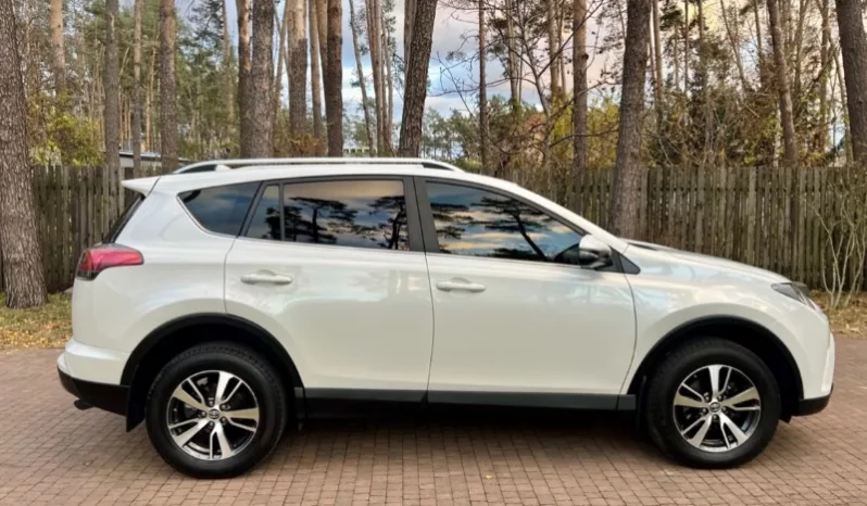 
								Toyota RAV4 полный									