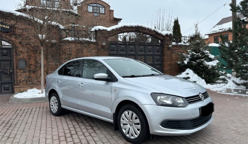 
								Volkswagen Polo полный									