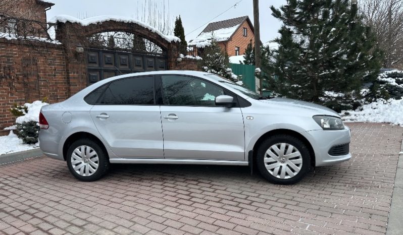 
								Volkswagen Polo полный									