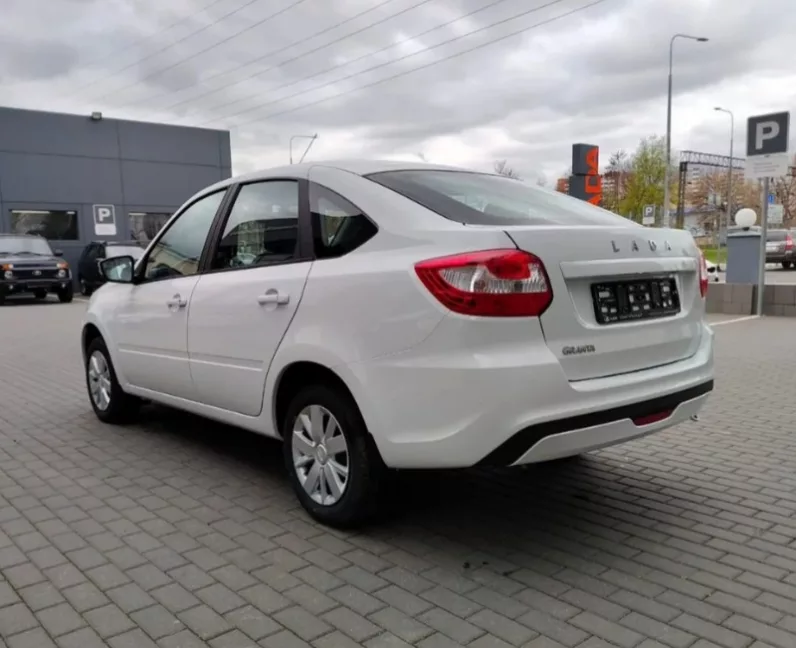 ВАЗ Lada Granta