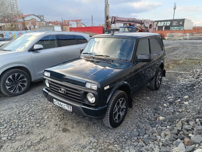 ВАЗ Lada Niva Legend