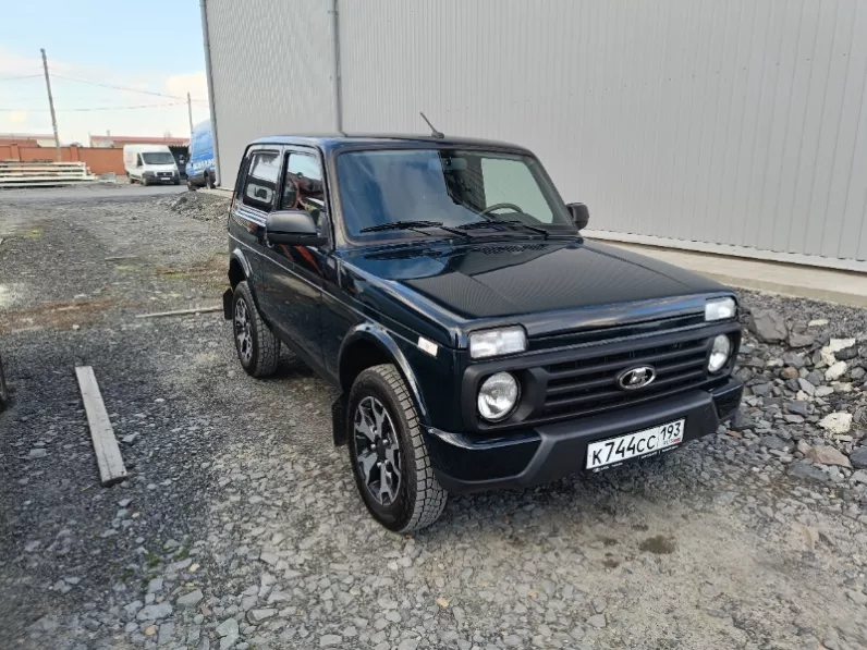ВАЗ Lada Niva Legend