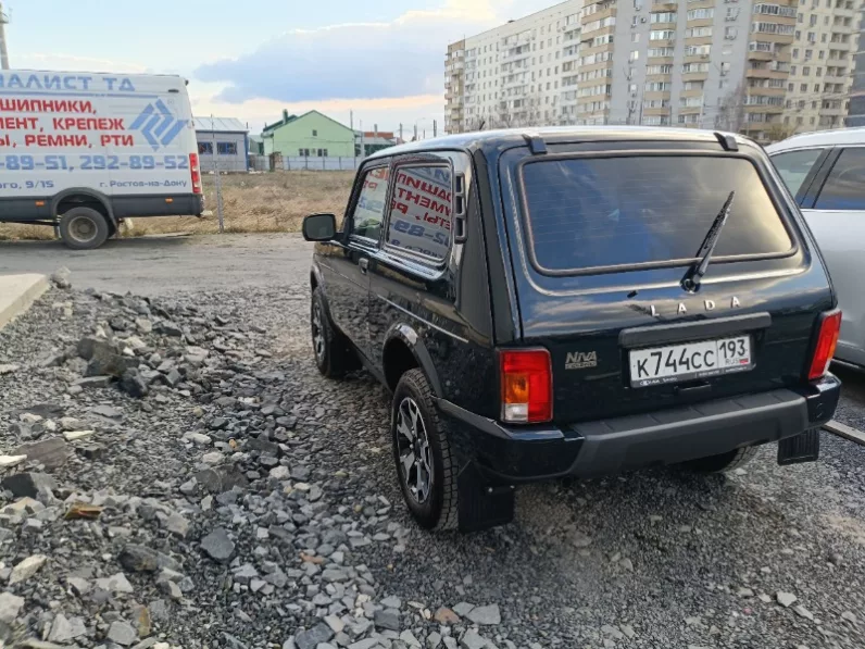ВАЗ Lada Niva Legend
