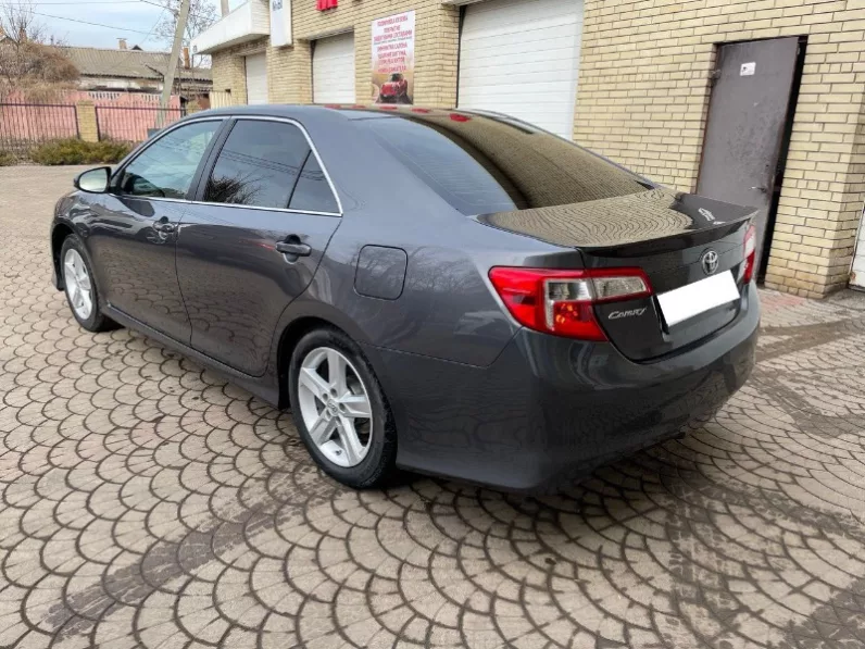 Toyota Camry