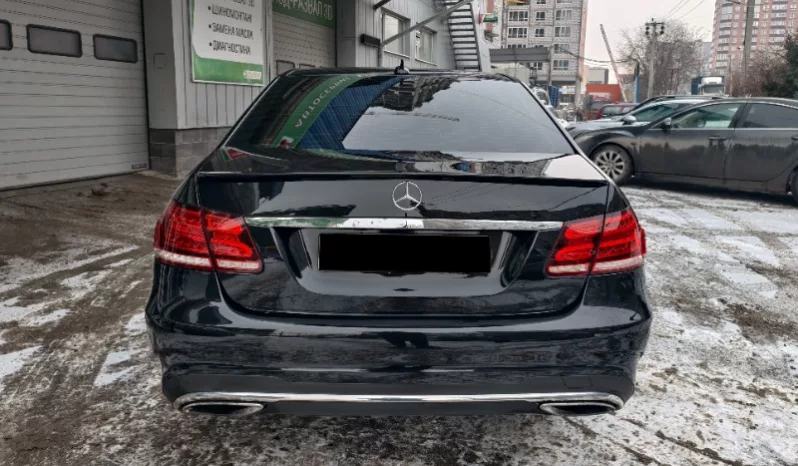 
								Mercedes-Benz E-class полный									