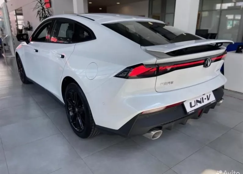 Changan UNI-V