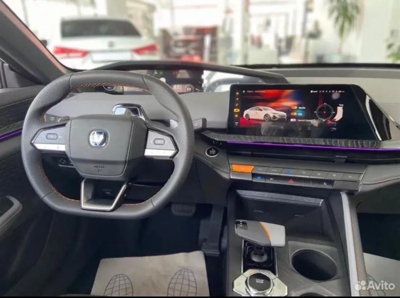 Changan UNI-V